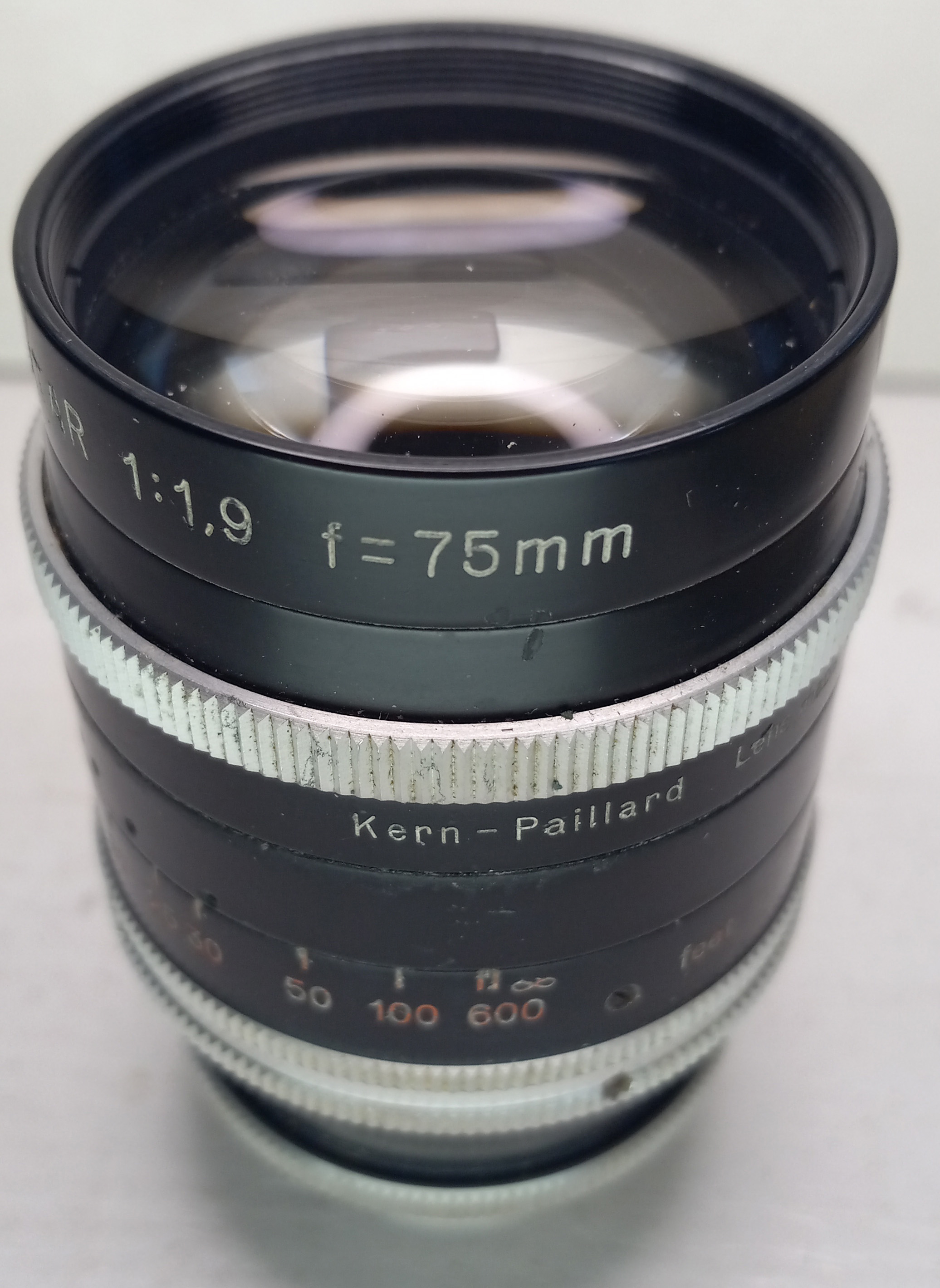 75mm f1.9 Switar Lens